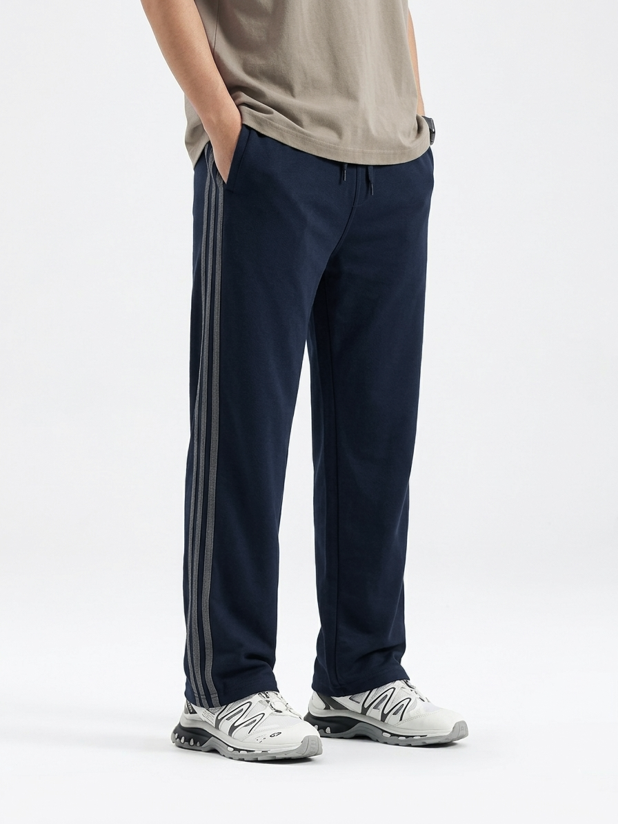 Casual navy sweatpant